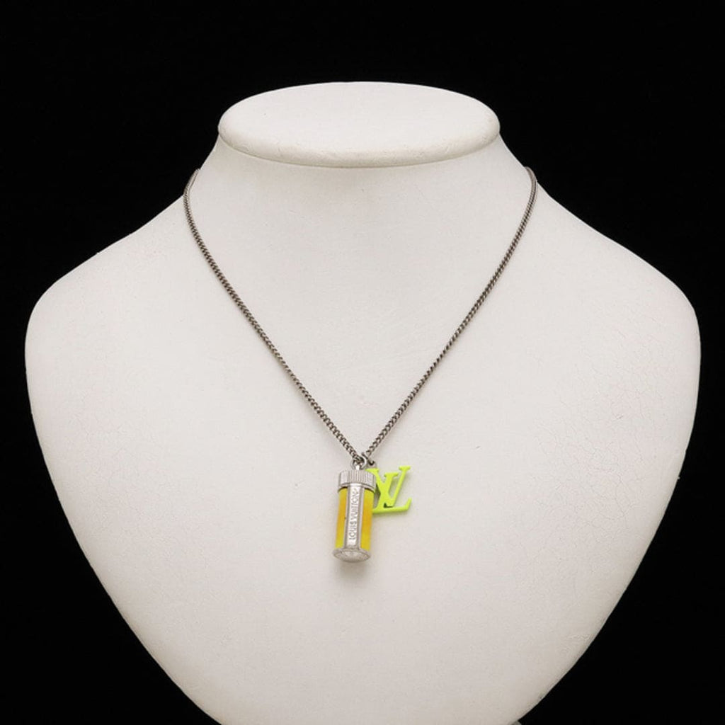 Louis Vuitton Collier Fluo Charms Vintage 18K Gold Necklace