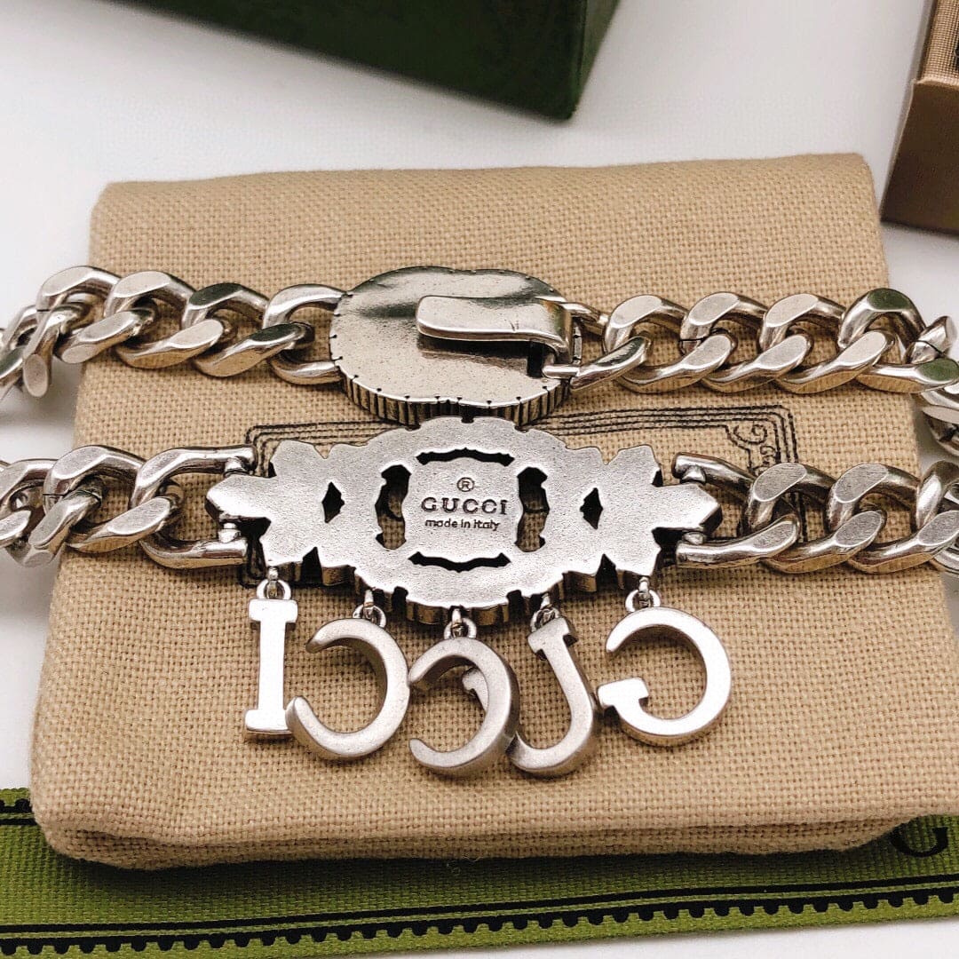 Gucci Double Script Diamonds 18K Gold Necklace