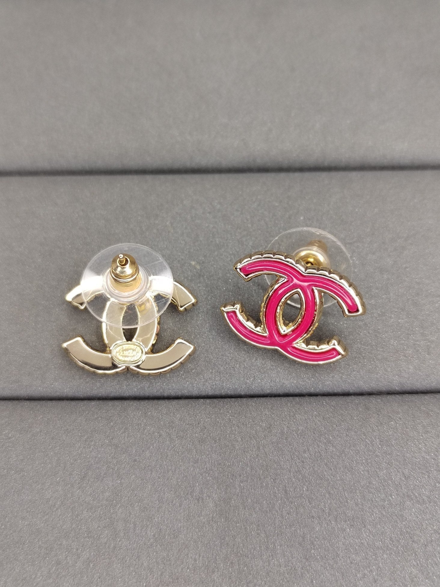 Chanel Pink 18K Gold Earrings