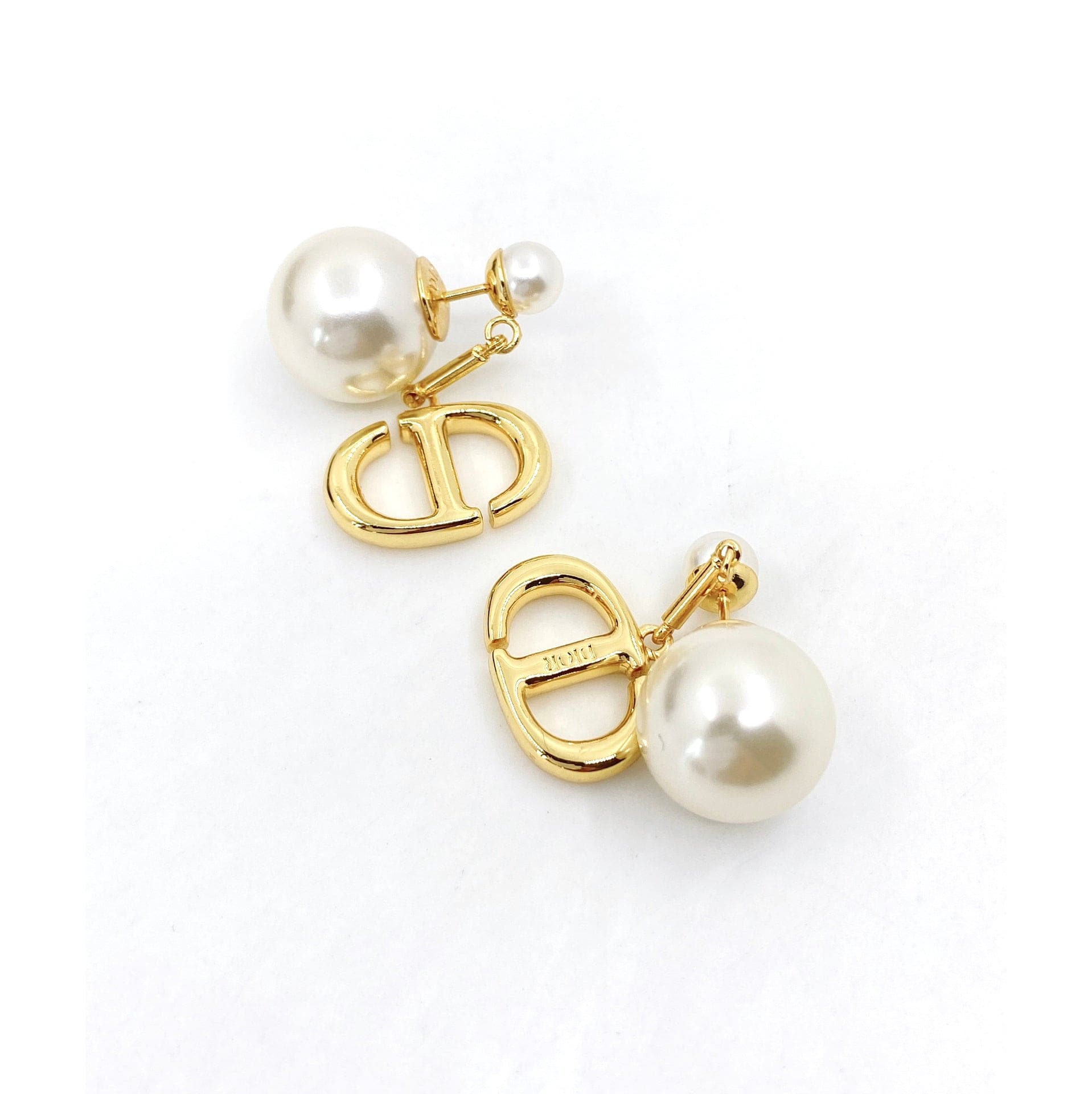 Tribales Pearl 18K Gold Earrings