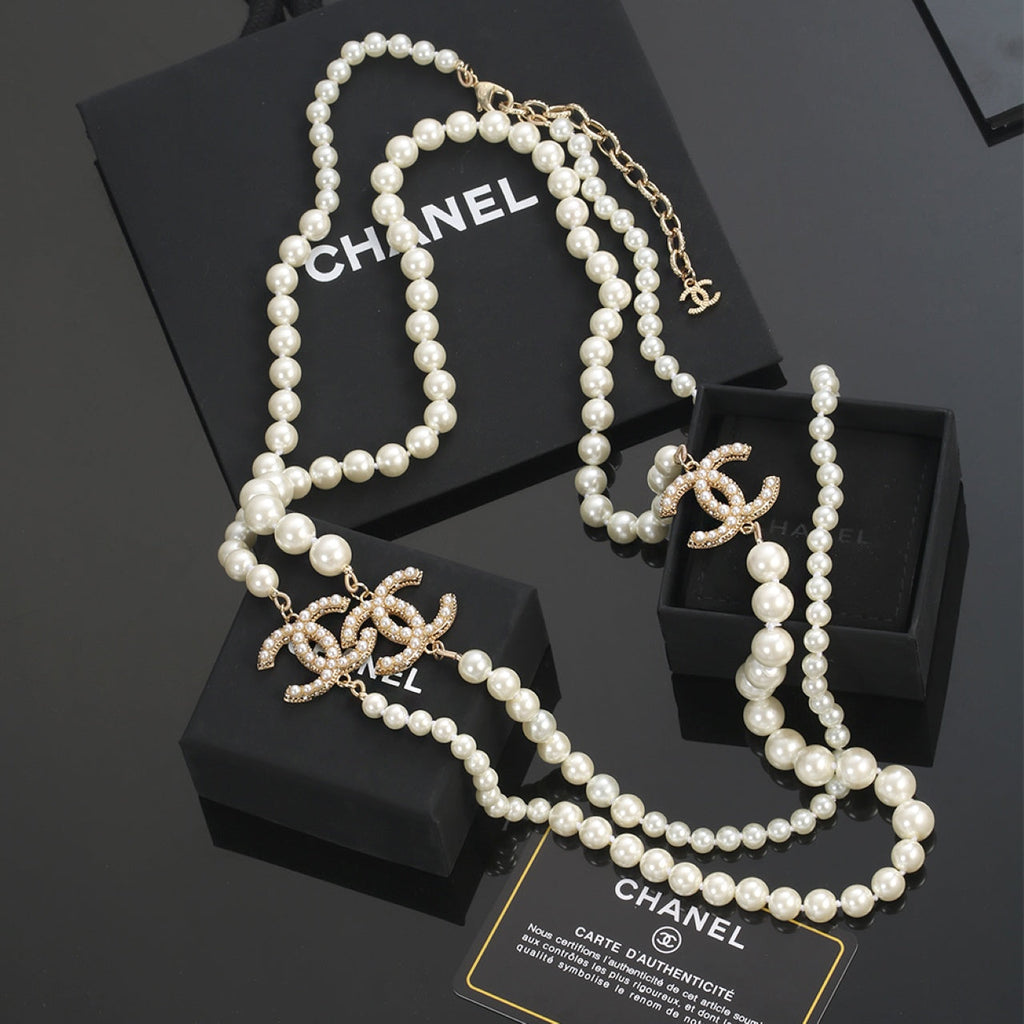 Chanel Long Pearls 18K Gold Necklace