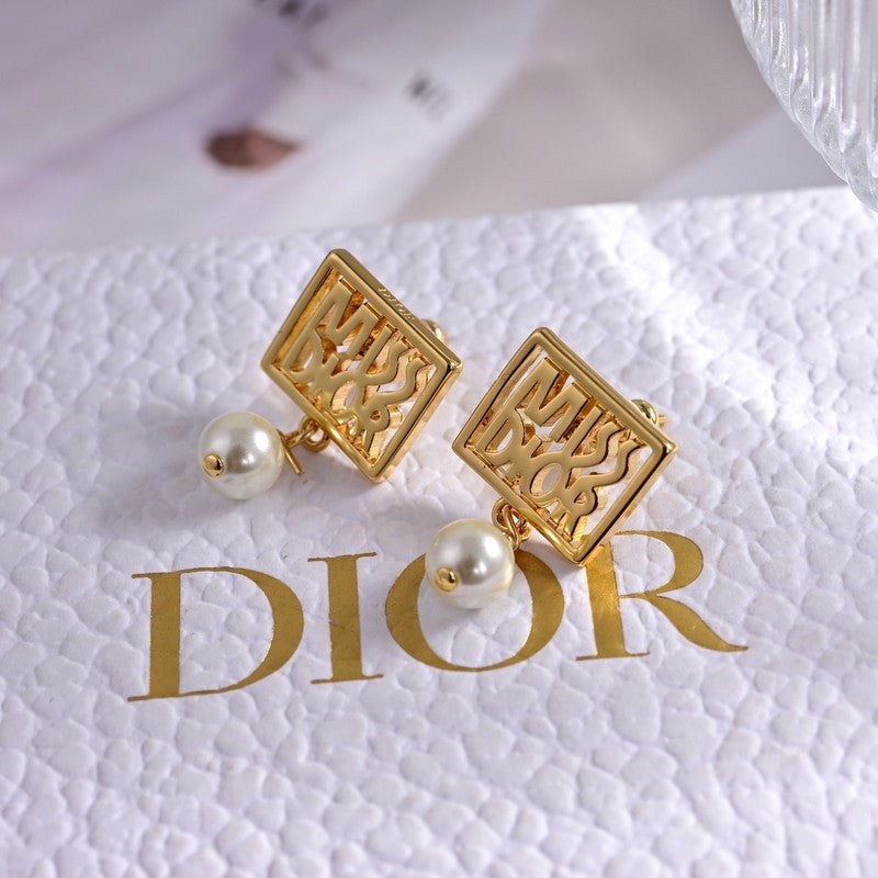 Dior Tribales Miss 18K Gold Earrings