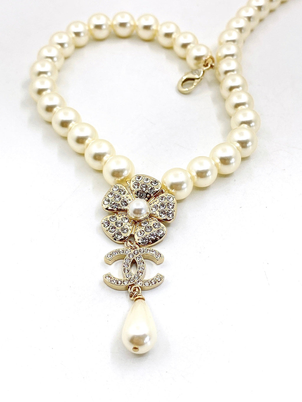 Chanel Pearls Chain Choker 18K Gold Necklace