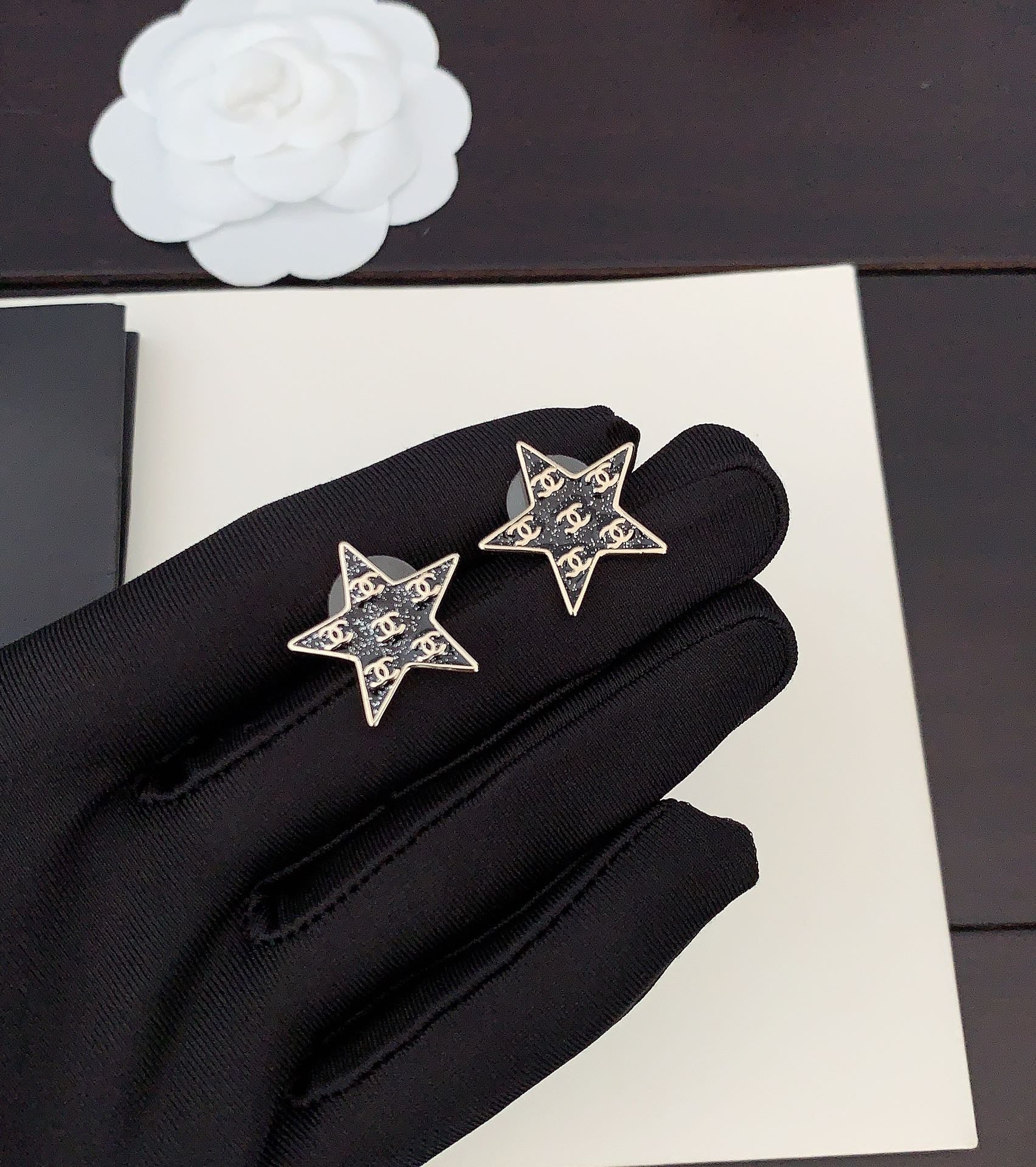 Chanel Star 18K Gold Earrings