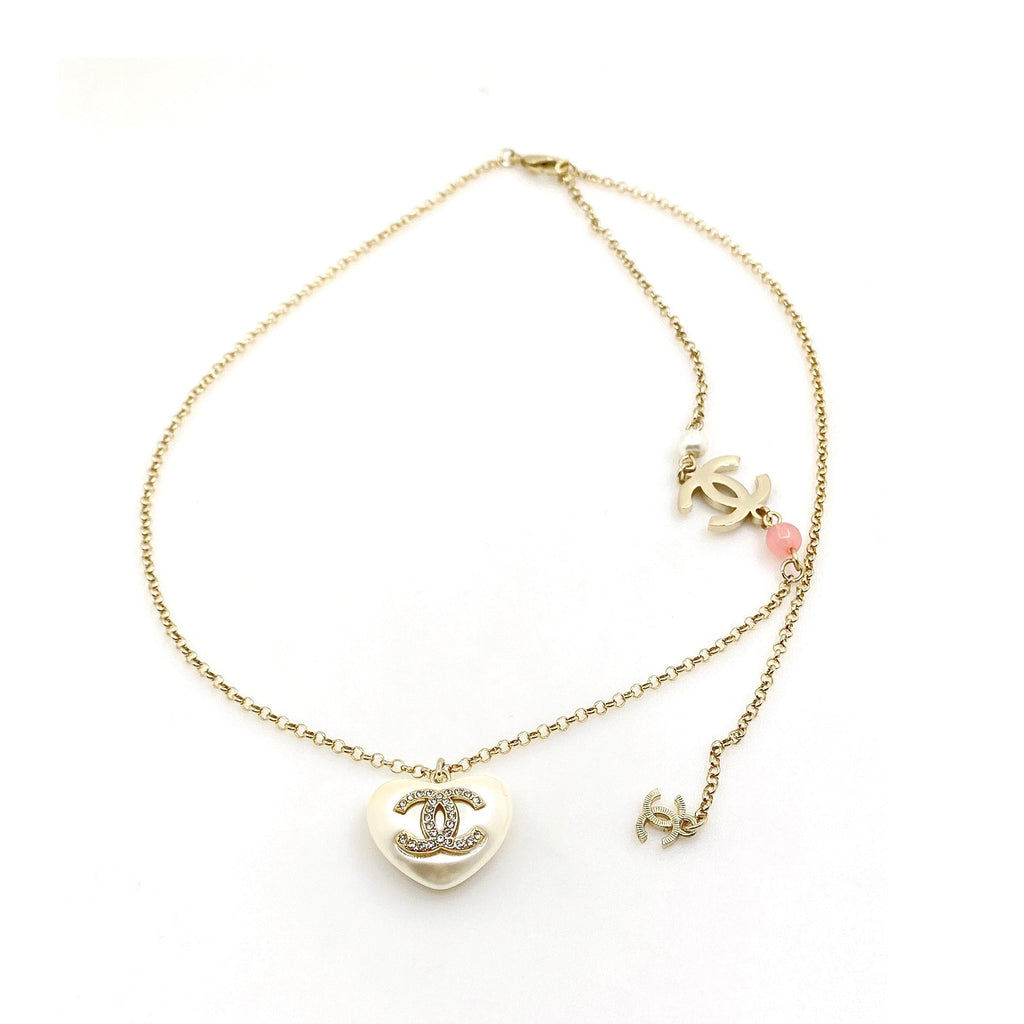 Chanel Pearl Heart Pink 18K Gold Necklace