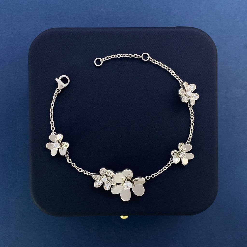 Frivole 18K Gold Bracelet