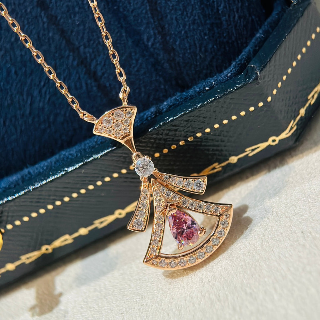 Bvlgari Dream Diamonds 18K Gold Necklace