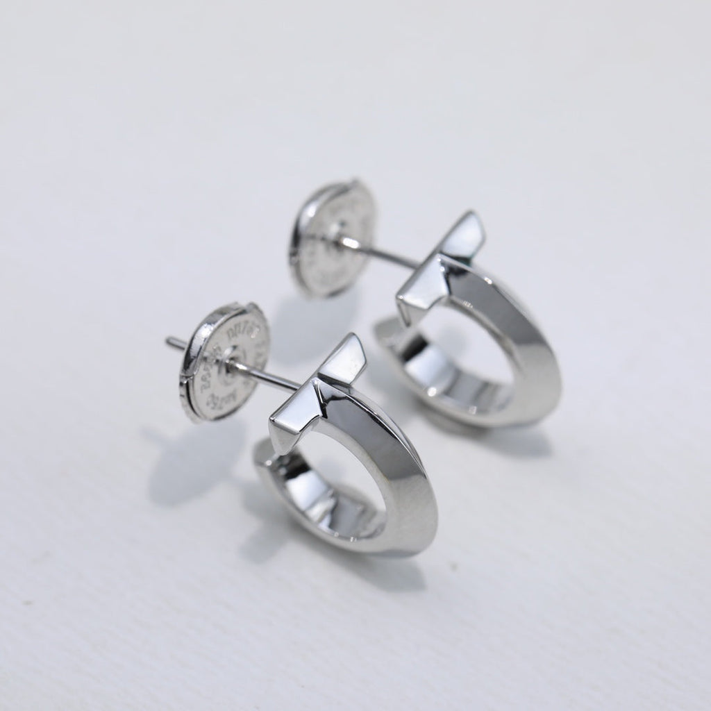 Tiffany Hoop 18K Gold Earrings