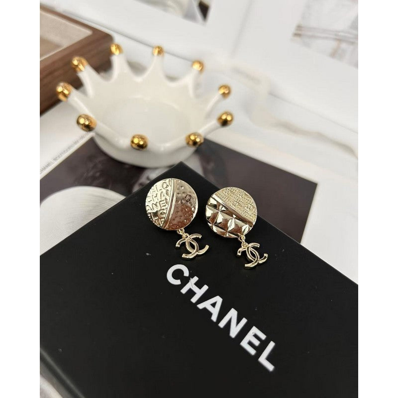 Chanel Gold Round Pendant 18K Gold Earrings