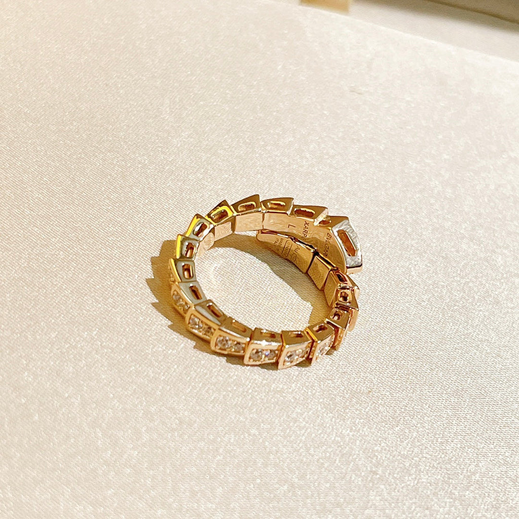 Bvlgari Serpenti Viper Pave Diamond 18K Gold Ring
