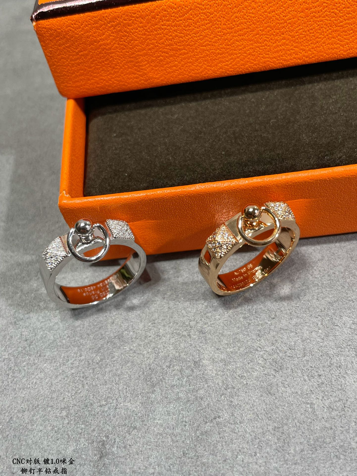 Hermes Collier De Chien Lock Diamonds 18K Gold Ring
