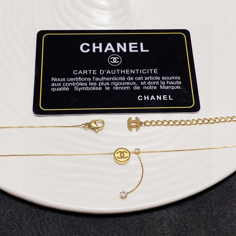 Chanel Gold 18K Gold Necklace