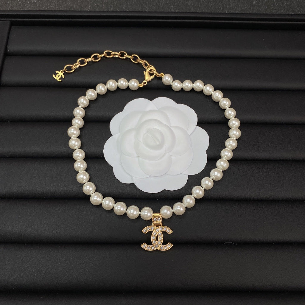 Chanel Pearl Chain 18K Gold Necklace