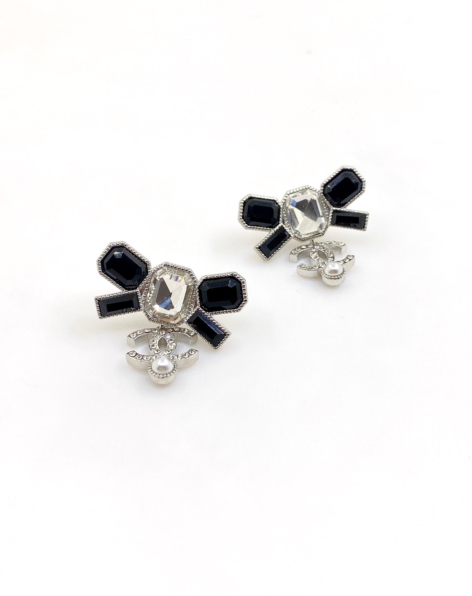 Chanel Bow Tie Crystals 18K Gold Earrings