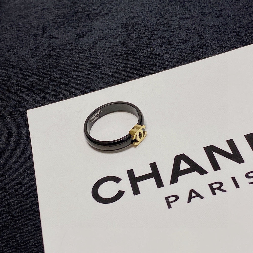 Chanel Black 18K Gold Ring