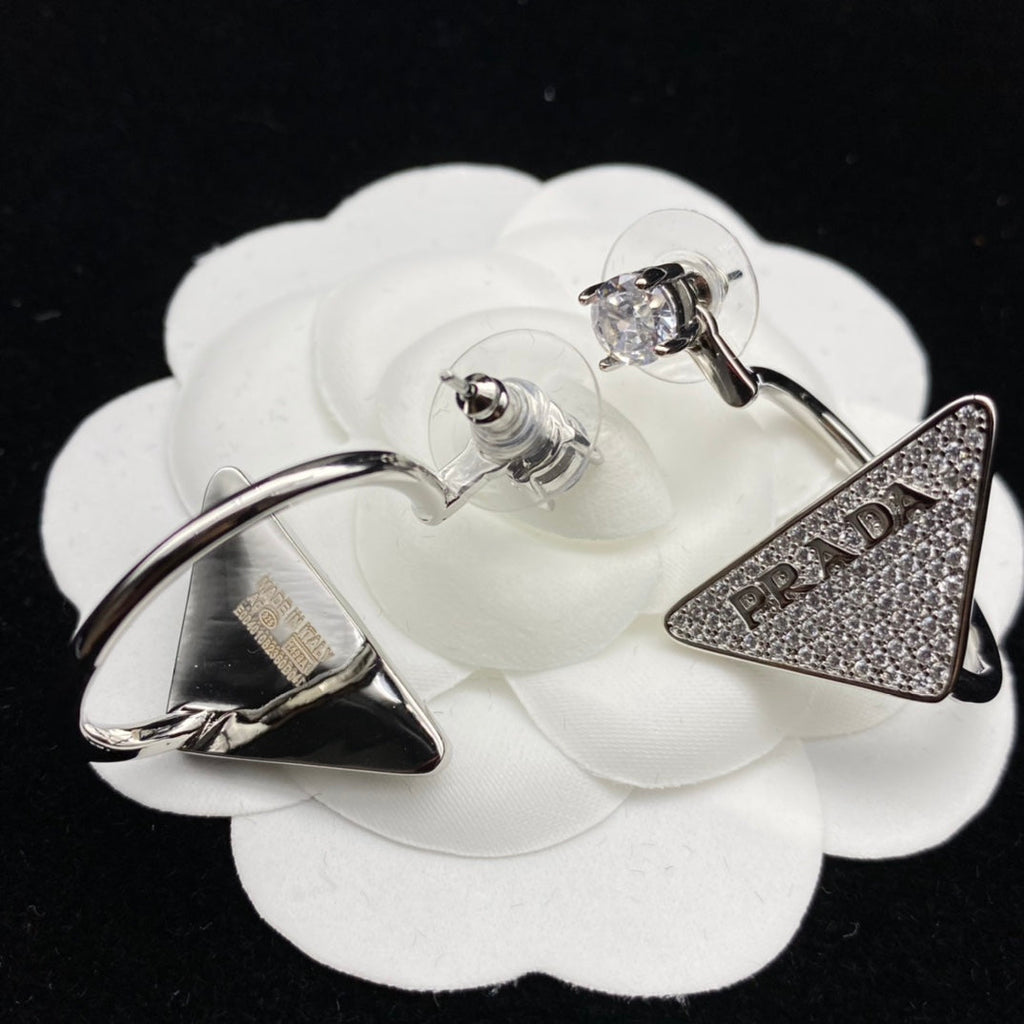 Diamond 18K Gold Earrings