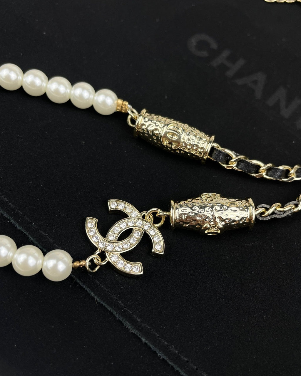 Chanel Crystals Choker 18K Gold Necklace