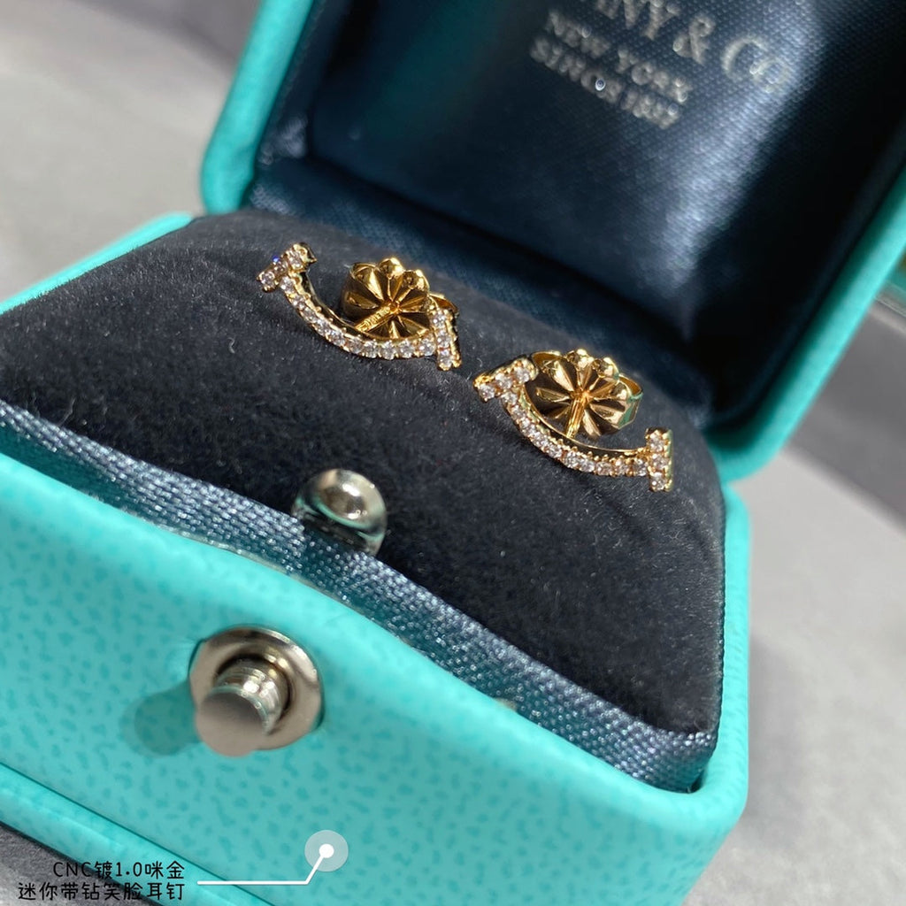 Tiffany Smile Diamonds 18K Gold Earrings