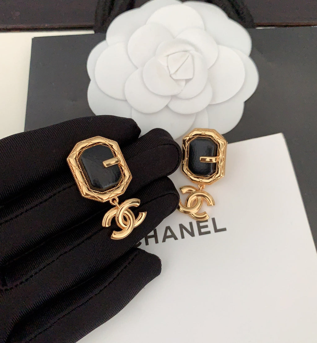 Chanel Pendant Leather 18K Gold Earrings