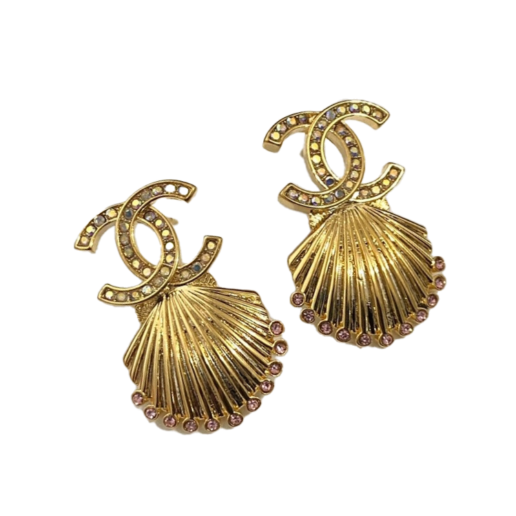 Chanel Shell Pendant 18K Gold Earrings