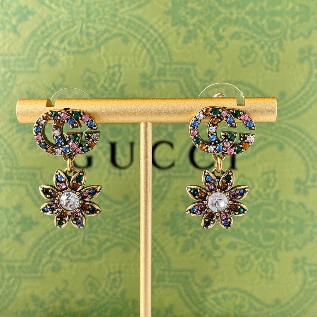 Gucci Double Flower Pendant 18K Gold Earrings